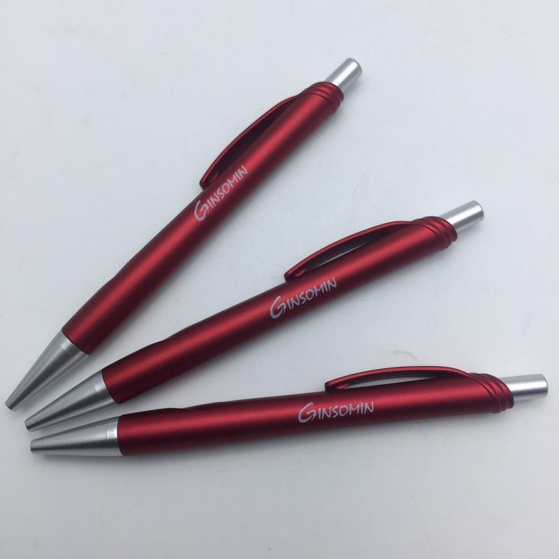 ปากกาพลาสติก PP156